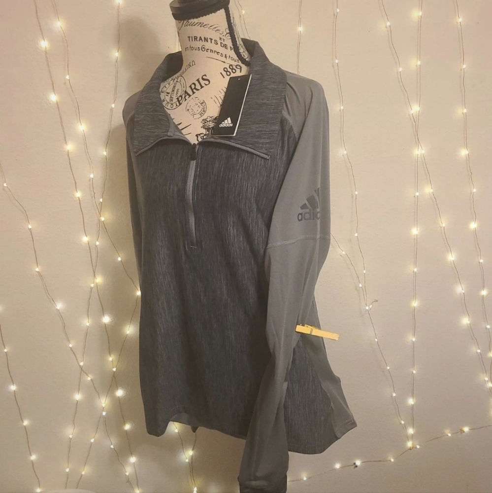 Adidas terrex Grey athletic top/windbreaker 2x